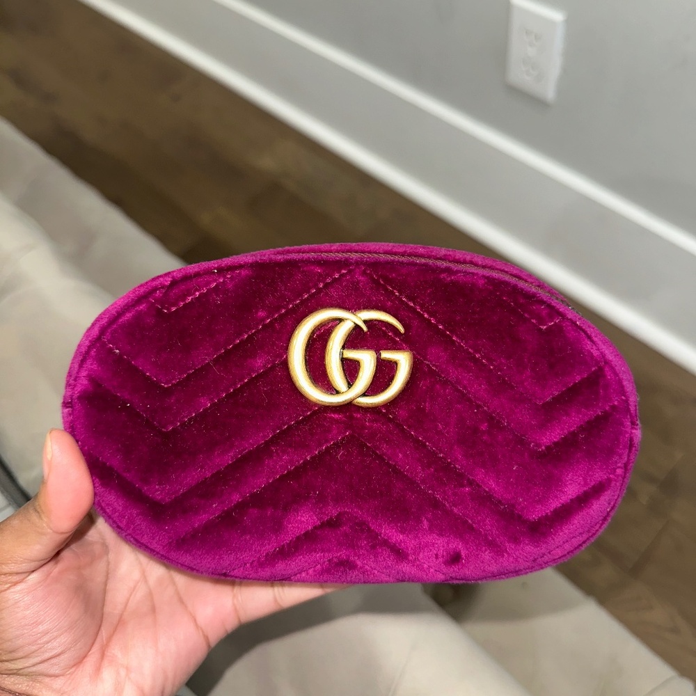 Gucci Marmont Matelasse Velvet belt bag
